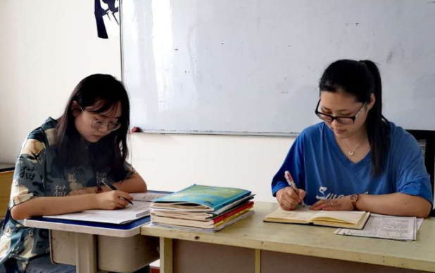 私立学校将要转公，没有编制的老师怎么办？教育部的回复引起热议