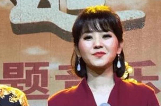 家政女皇方琼：和大丈夫闪婚，结婚19年无绯闻，事业家庭两不误