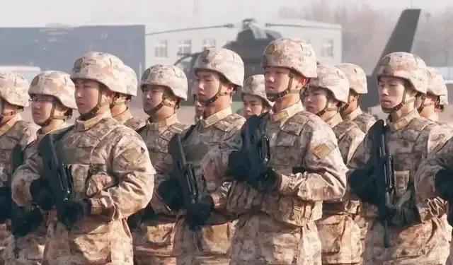 2022年軍隊出現四點變化，義務兵提前晉級軍士，戰士擁有姓名牌
