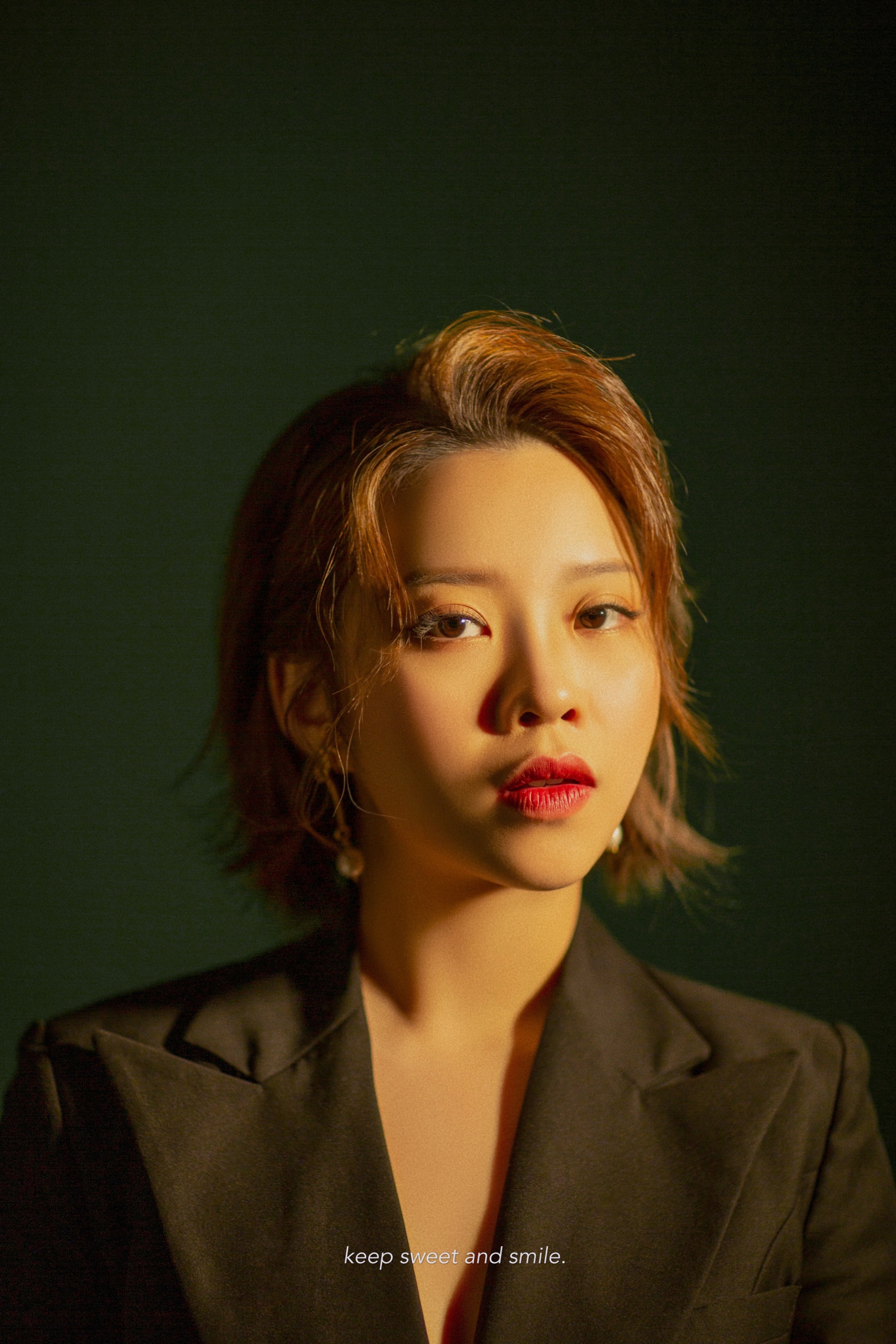 歌手、唱作人文雯Claire的最新单曲《不再打扰》全网上线