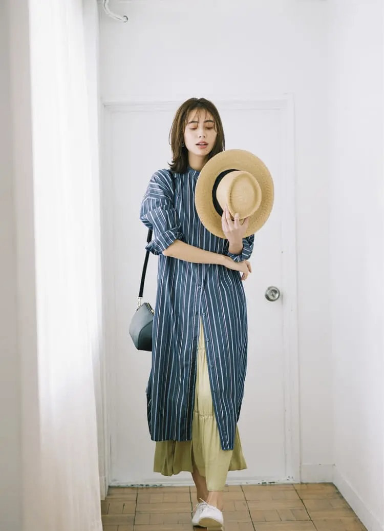 女人鞋柜有一柜子的鞋(鞋柜 女鞋)