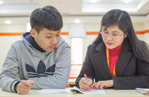 教育部出新规：将推行优质教师轮岗制，“一校定终身”现象被打破