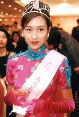 多位明星“眼窝深”显老，陈德容有衰老痕迹，看到吴刚不想说话了