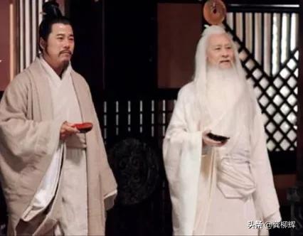 孟母三迁的历史故事，感觉有三个看点很关键