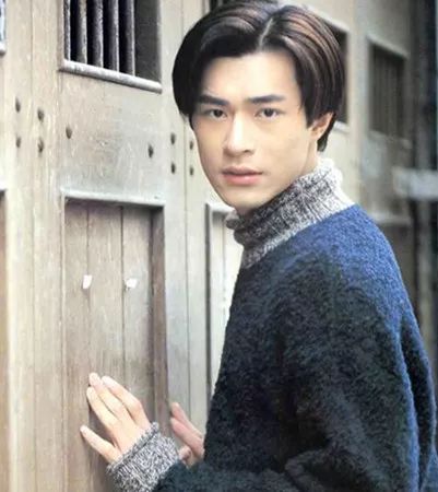 “坐牢”2年：从混混到巨星，一心建造135所学校，古天乐为什么？