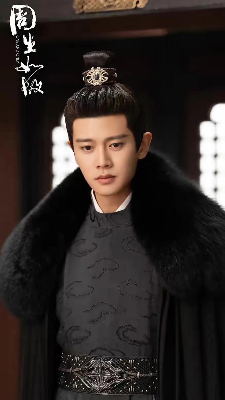 虎背熊腰别穿貂，有人臃肿邋遢，有人雍容华贵，差别太明显