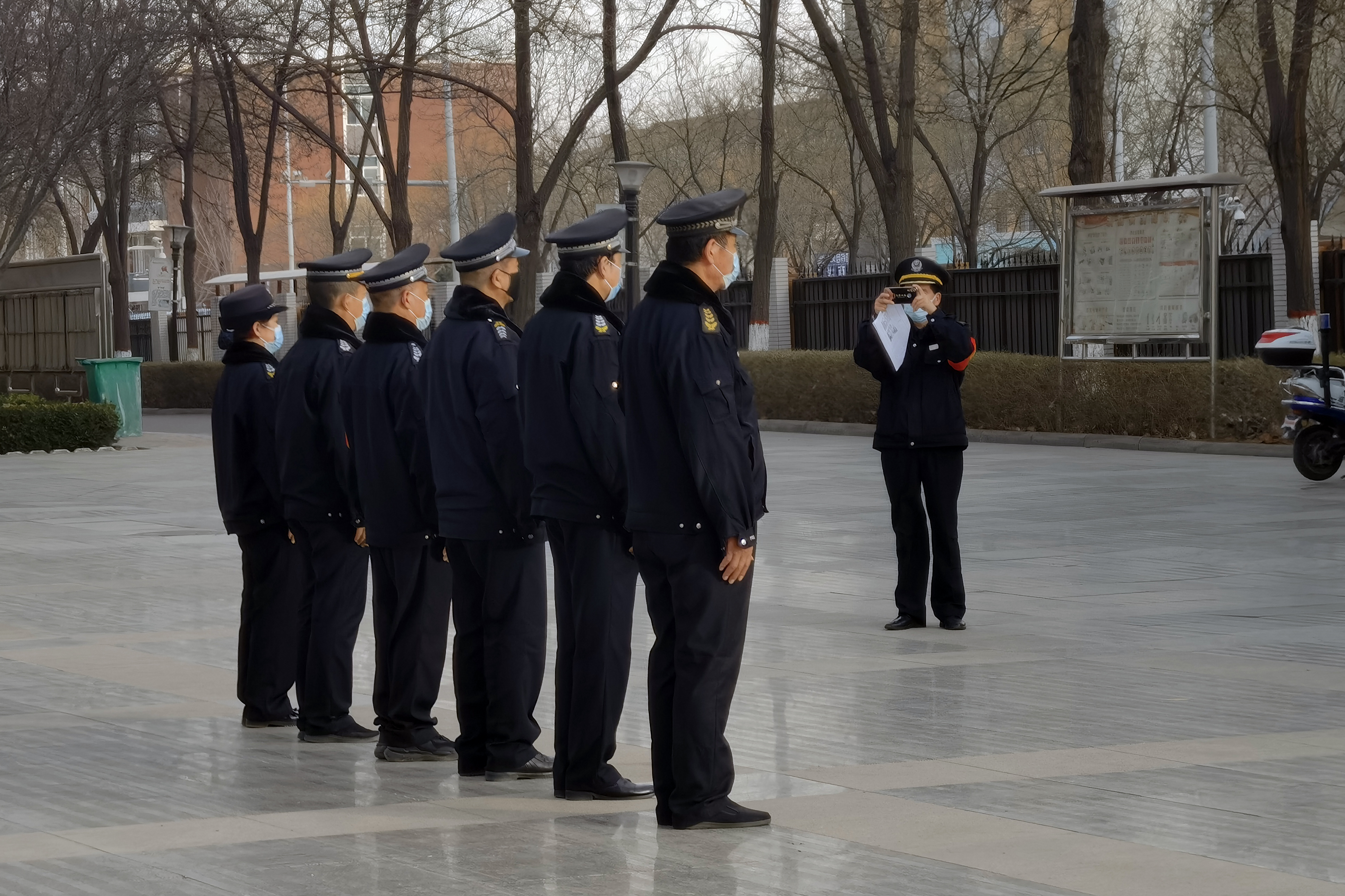 校园春色满园，给孩子们欢乐和希望