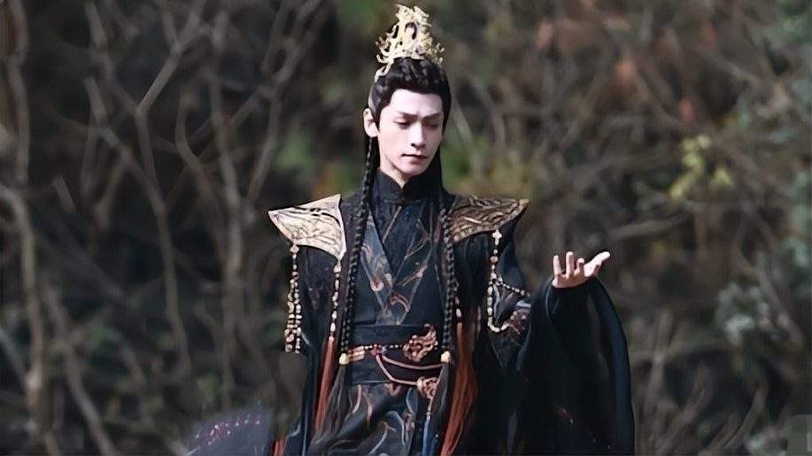 “病娇美男”别硬演，有人公子世无双，有人乡野村夫呆头鹅