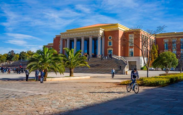 云南不是只有“昆明理工”，这五所大学也值得报名的，就业方向好