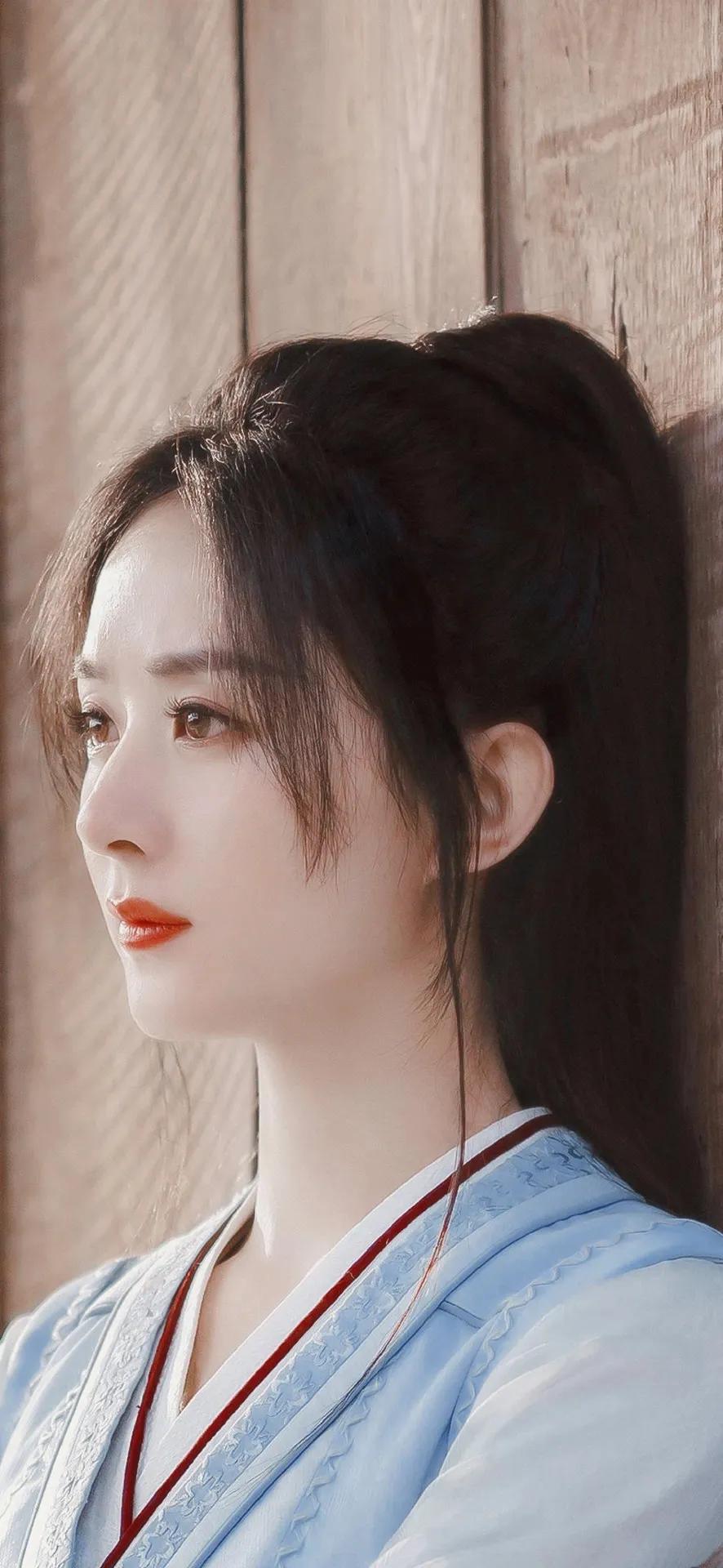 明星赵丽颖系列壁纸｜你所看到的惊艳，都曾被平庸所历练