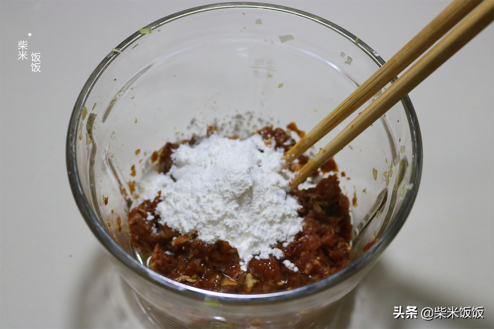 过年必备的炸藕夹，用这个方法做，外酥里嫩又多汁，凉了也好吃