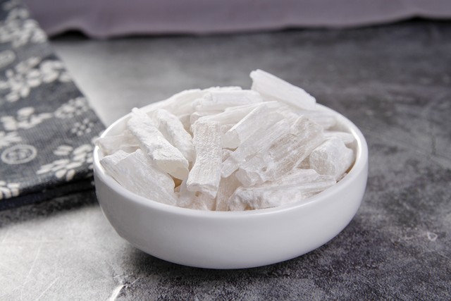 石膏,知母——泻火清热(针对热邪)