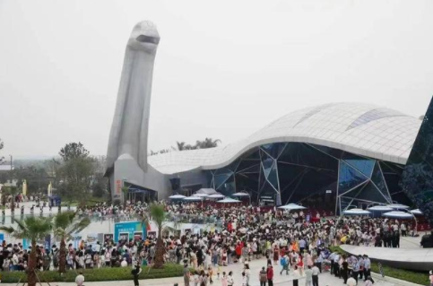 欢声笑语回来了，恐龙IP大火揭露IP困境
