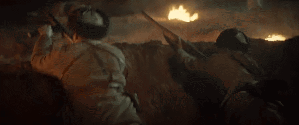 播1天，拿下榜单第一！《狙击英雄》一出手，就是国产战争片王牌