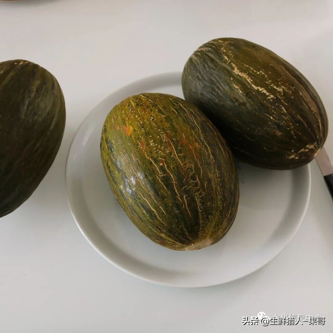 哈密瓜、蜜瓜、网纹瓜、香瓜、羊角蜜傻傻分不清？看完就明白了
