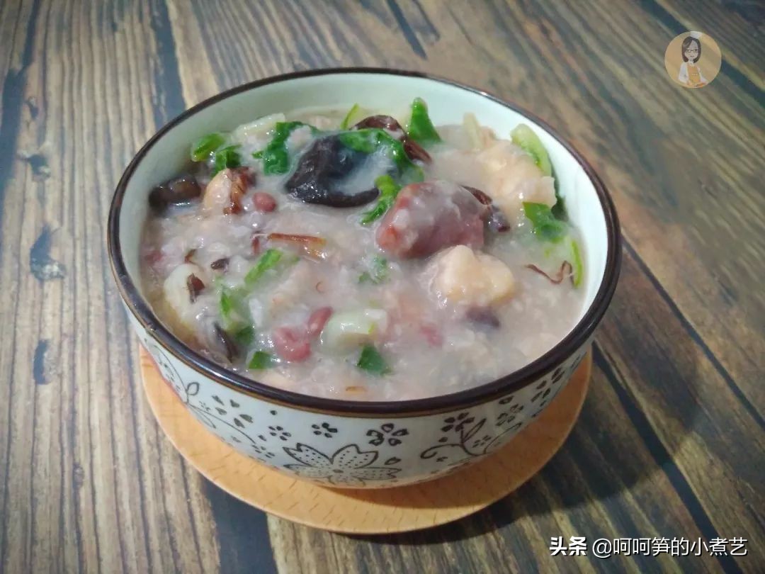 腊八到，香浓黏稠的腊八粥，温暖又治愈，甜党咸党你是哪一党？