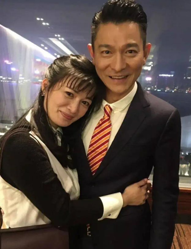 艳压群芳，突然消失的7位女星，有人入狱，有人被毁，有人结婚