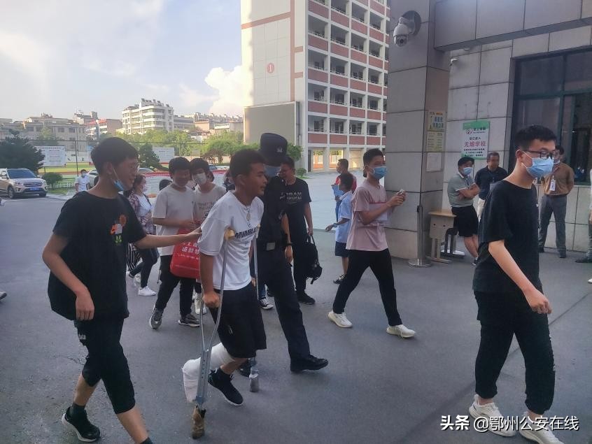特警支队以“四好措施”圆满完成中考安保任务