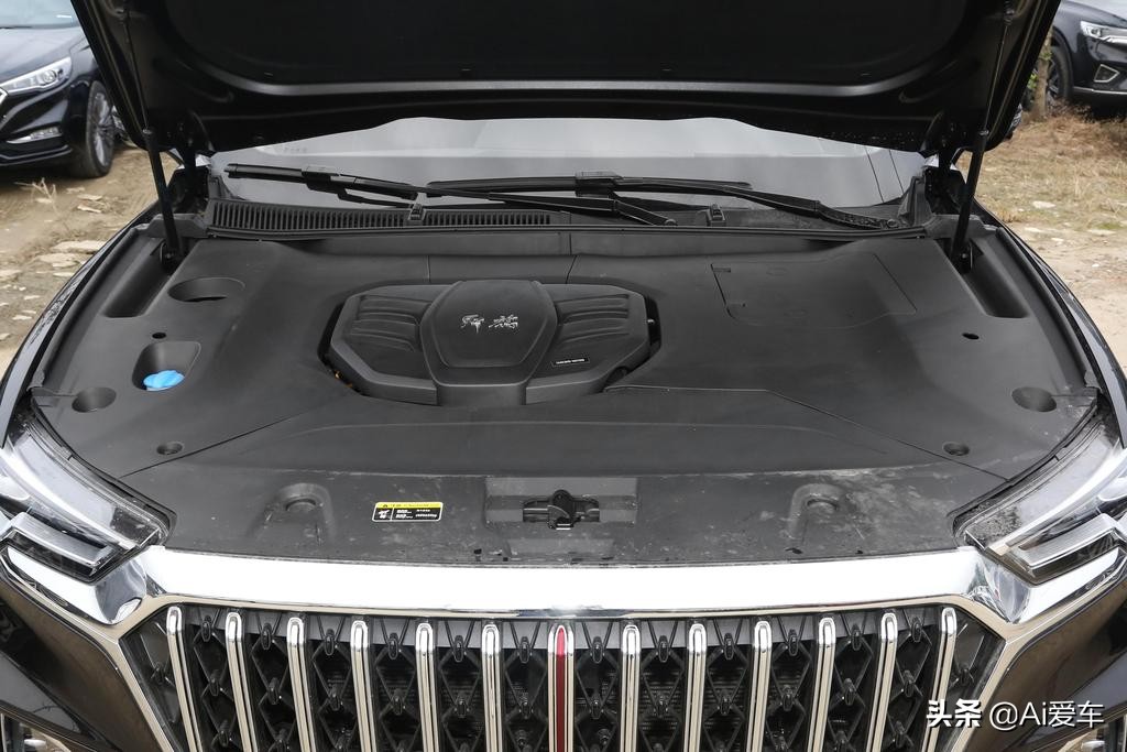 2.0T带4驱油耗不高，很实惠的大空间家用豪华SUV，带你看红旗HS5