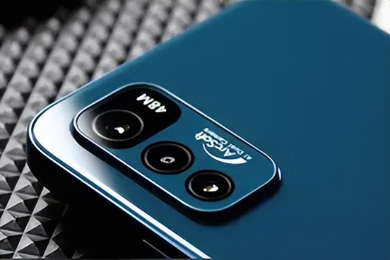 目前值得买的3款手机，覆盖低、中、高三档，几乎“零差评”