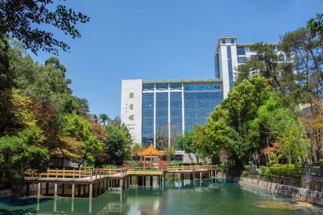 广西民族大学全日制MPA，集中上课，2022考研过线就录取