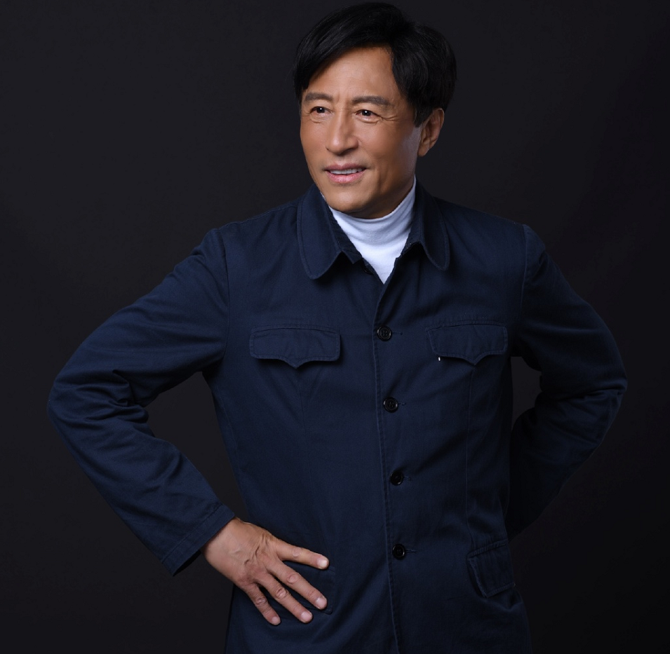 王洛勇：妻子推亮了我的一片天，我们有一双儿女，我会爱她一辈子