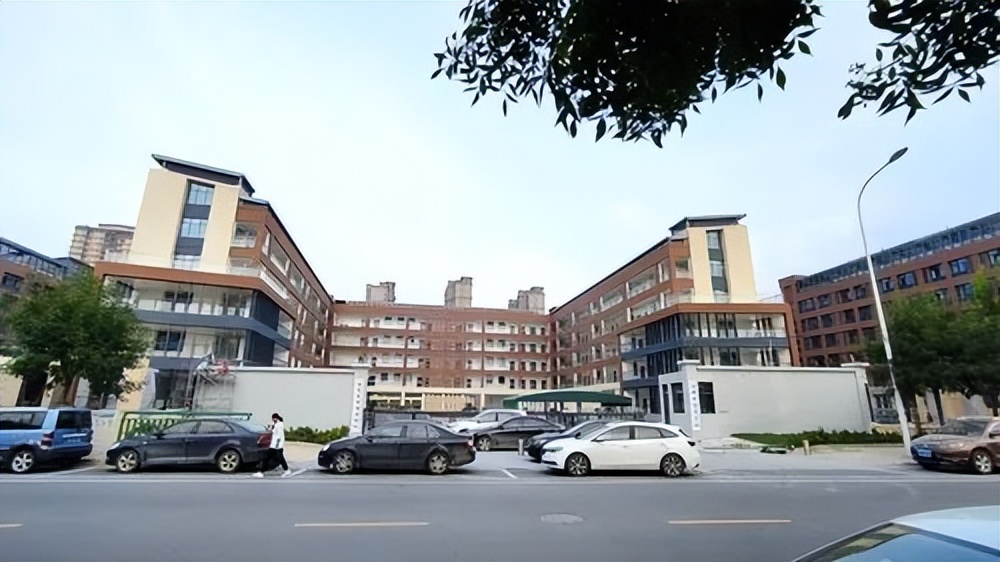 重磅推出！2022年郑州中考择校之第一批次高中解读（下）