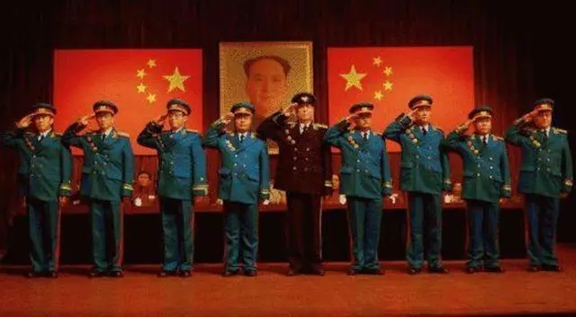 青史著功勋，千秋载辉煌：1955年大授衔，我国是如何确定军衔等级