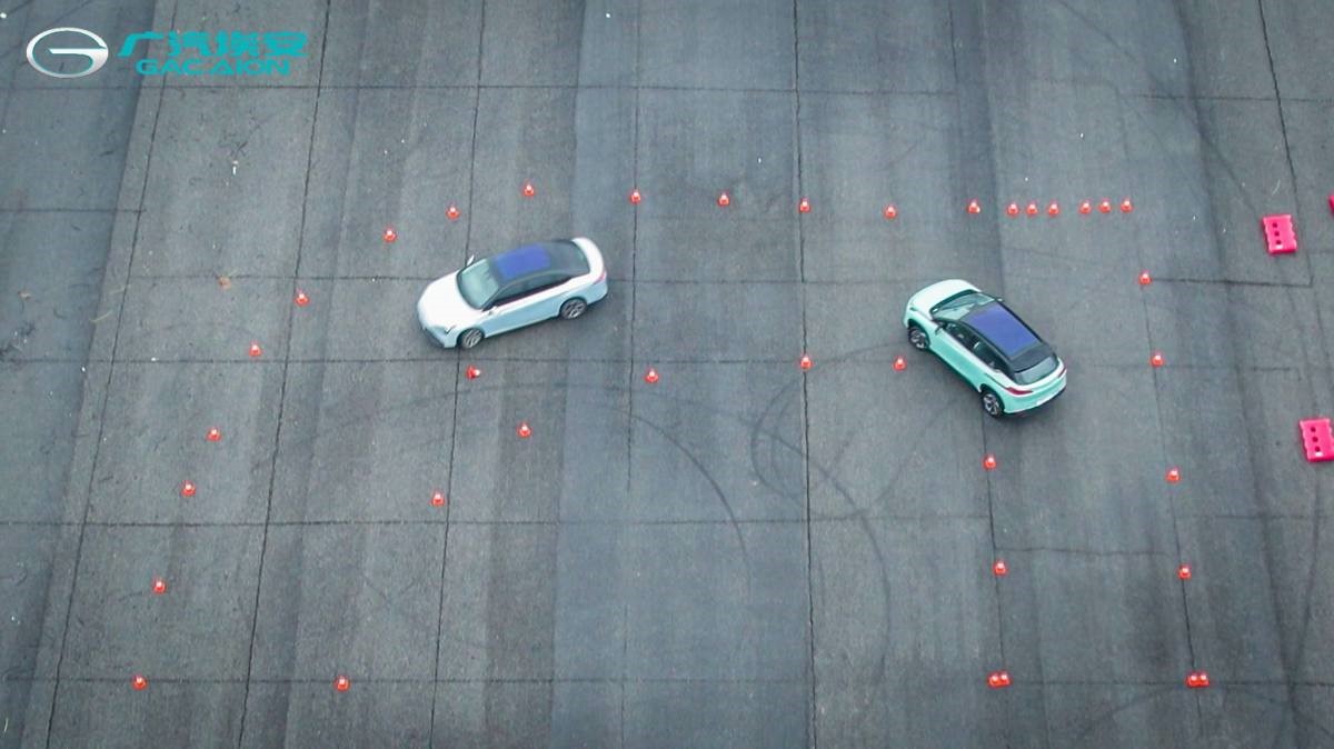 “无声的轰鸣”抵达长沙“蒙眼挑战”技惊全民智能车驾驶训练营