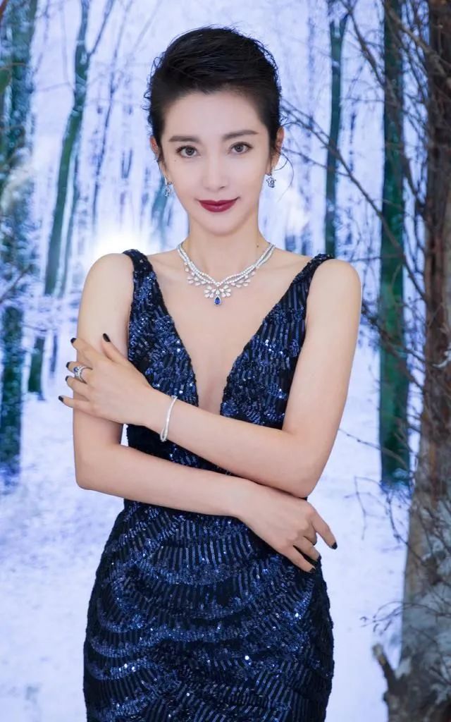 年过40还未嫁的10位女星：多人情史丰富，最小43岁最大者已达58岁