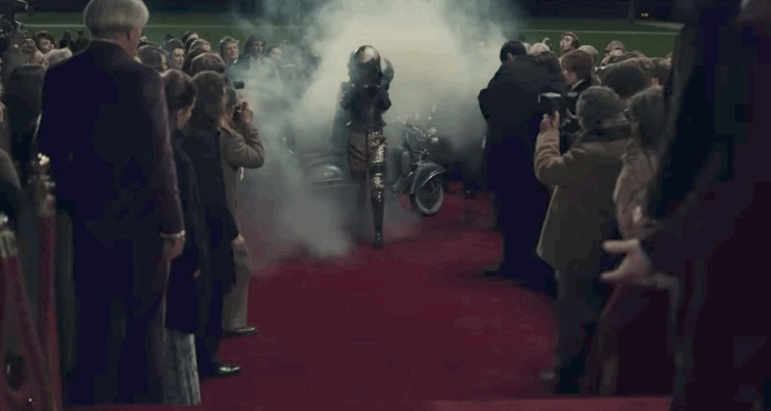 长得姬里姬气配一脸，实际上却是正版和盗版的差别？