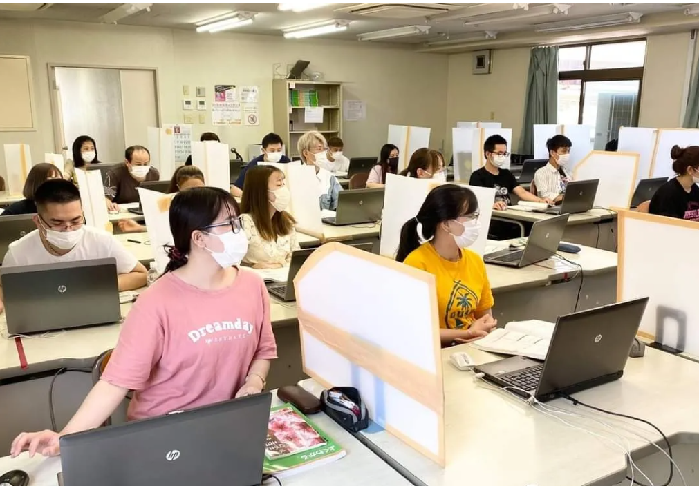 日本国際工科専門学校丨旧校名（明生情ビジネス専門学校）
