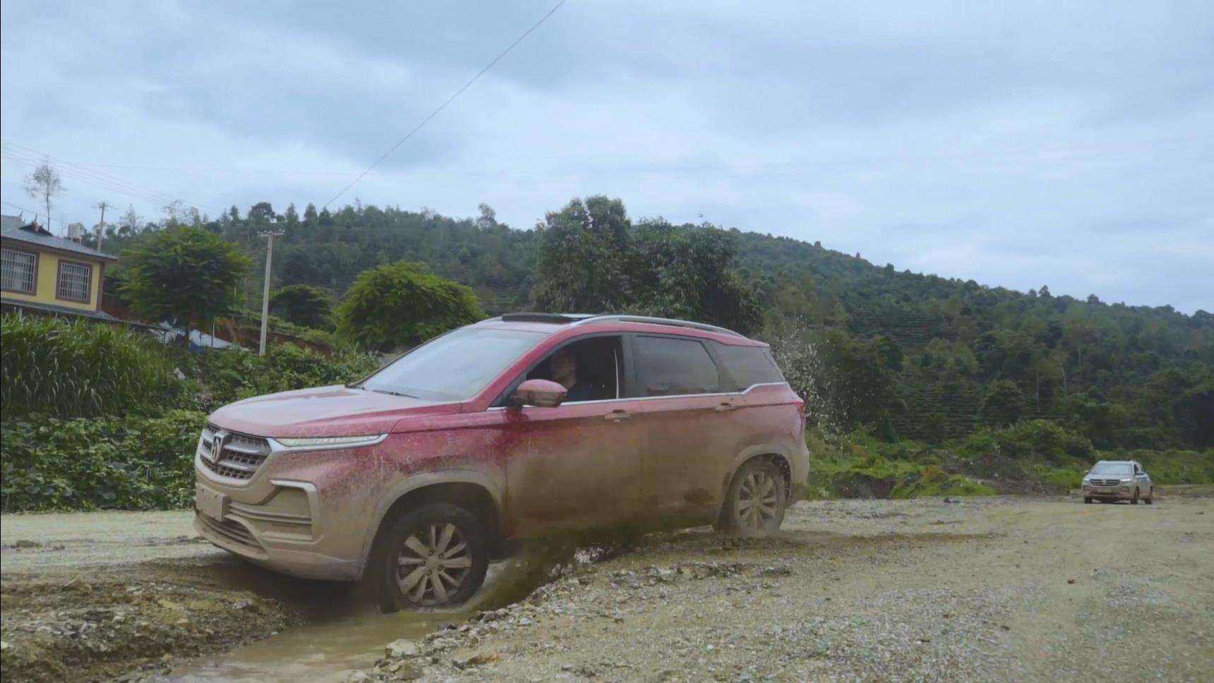 开了6年SUV，果断换轿车，SUV5大优势明显，但5大缺点才是痛点