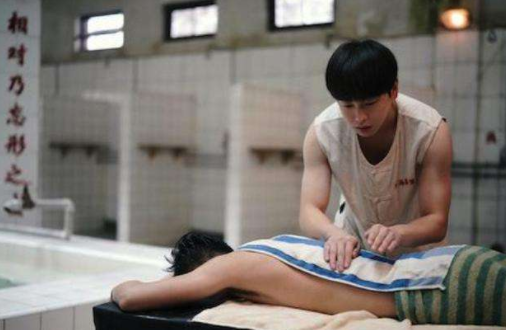 南北方上学差异有多大？大学生放假后发现，差距不是一点半点