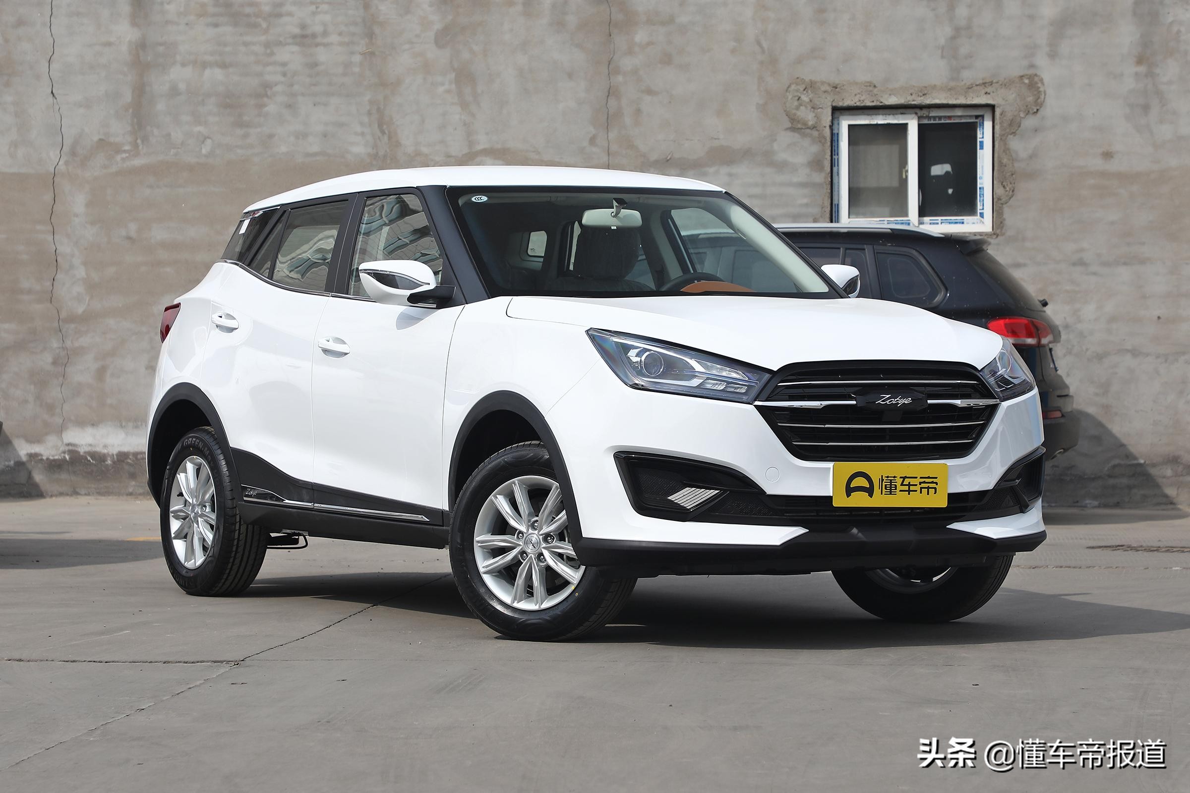 曝众泰t300最新实车,曾售4.59万元起,1.5升动力