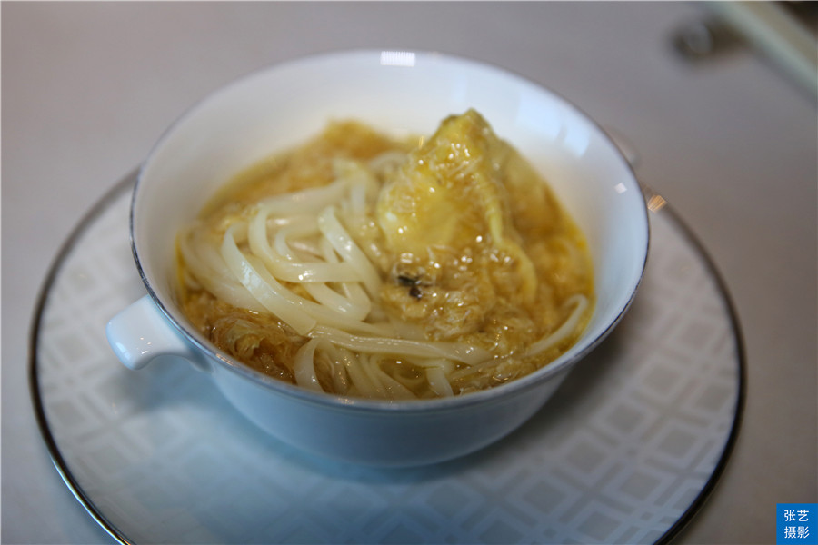 澳门奢华酒店内米其林餐厅-丽轩，让宾客享受无与伦比的美食之旅
