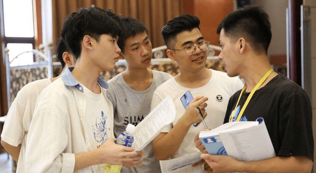 考研保护“第一志愿”十分重要，择校需慎重，掌握“技巧”是关键