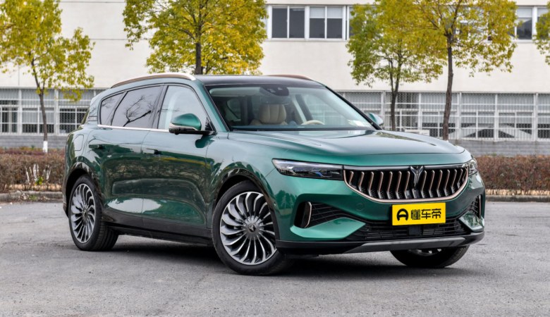 同为增程式SUV，理想ONE和岚图FREE怎么选？