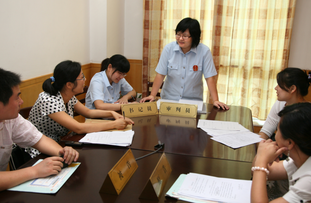 法官怒斥：如果我今天成了烈士，你就是罪犯！