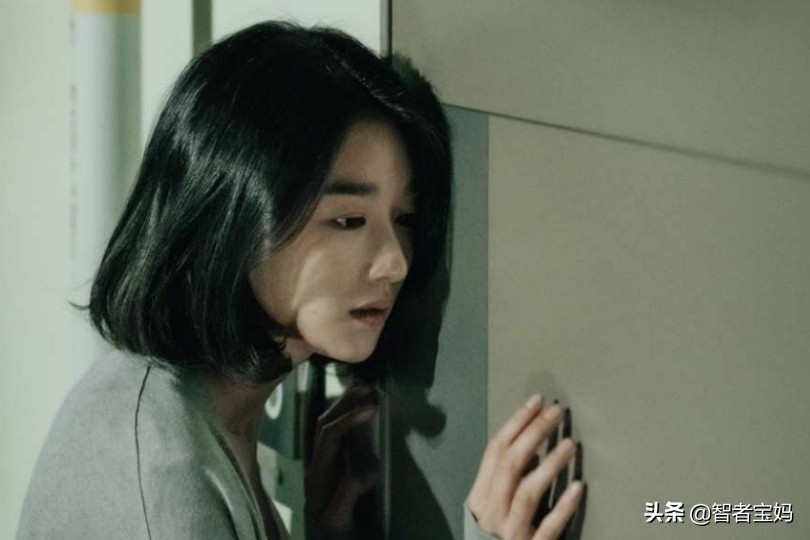 《回忆》：最熟悉的陌生恐惧，出乎意料的惊悚情节反转