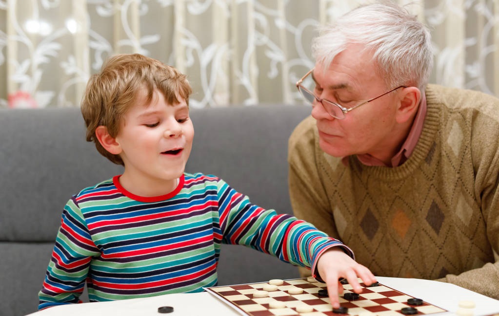上了年纪的人，出现一些小症状可能不是疾病，只是老了