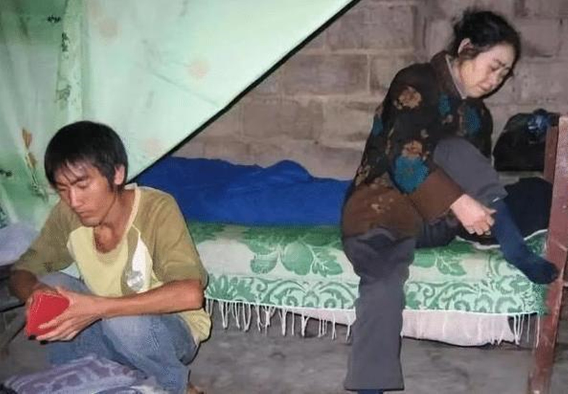 2008年，“贵州孝子”刘秀祥背着母亲上大学，如今怎么样了？