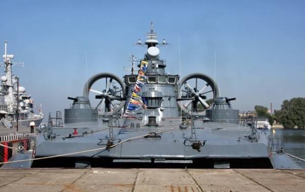 3.15����Ԫ��4��ŷ��Ұţ����ý��Ц�й����ӣ��й�ȴ�ɹ�����·