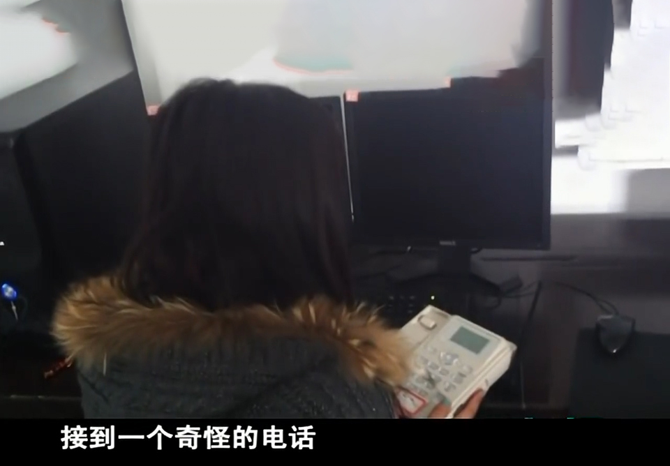 11年湖南新人欢喜结婚，喜宴数十亲朋却掩面哭泣，真实原因没想到