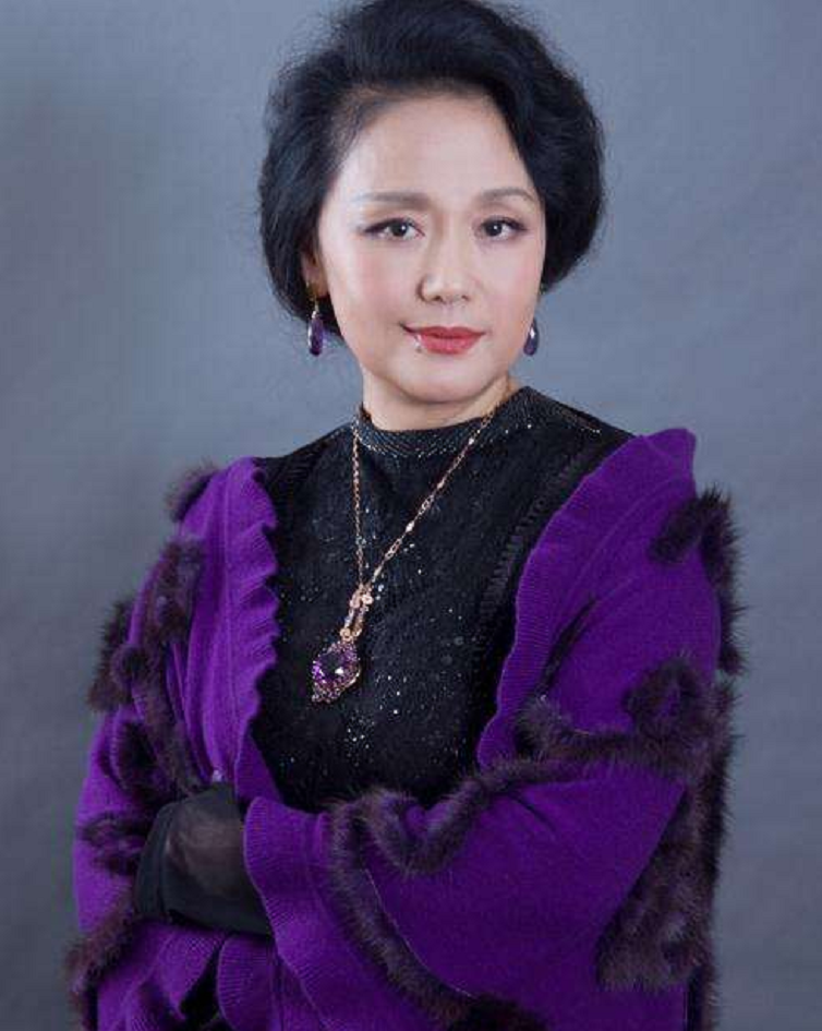 著名演员廖学秋：命运坎坷，年幼失双亲，离婚后独身40多年了