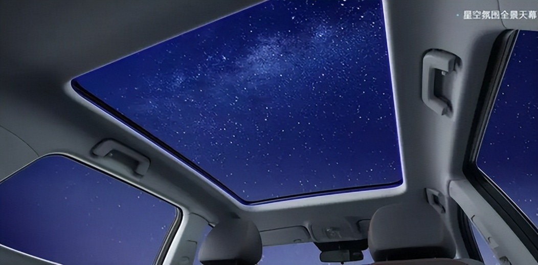 全景天幕成为新能源汽车标配 这背后都有什么秘密？