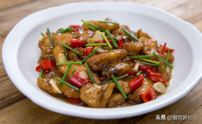 去江西旅游点这5道菜，被称为“赣菜之魂”，老板误以为你是老乡