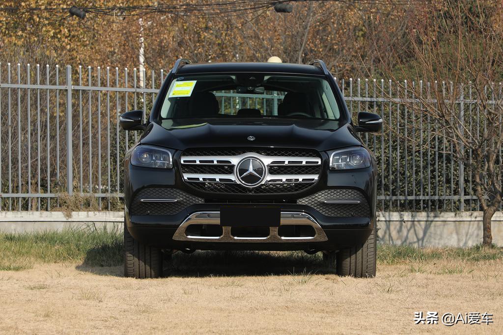 大尺寸顶级进口旗舰SUV，大7座的奔驰车，6缸引擎带四驱，奔驰GLS
