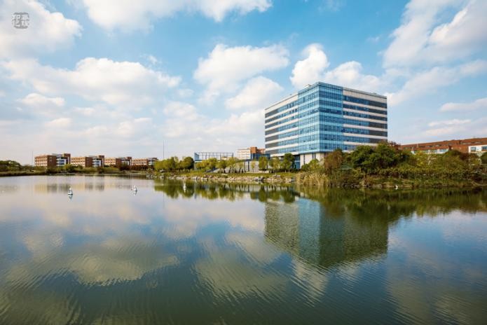 打破欧美垄断封锁！他为企业新增产值超18亿元，获上海市科学技术奖！