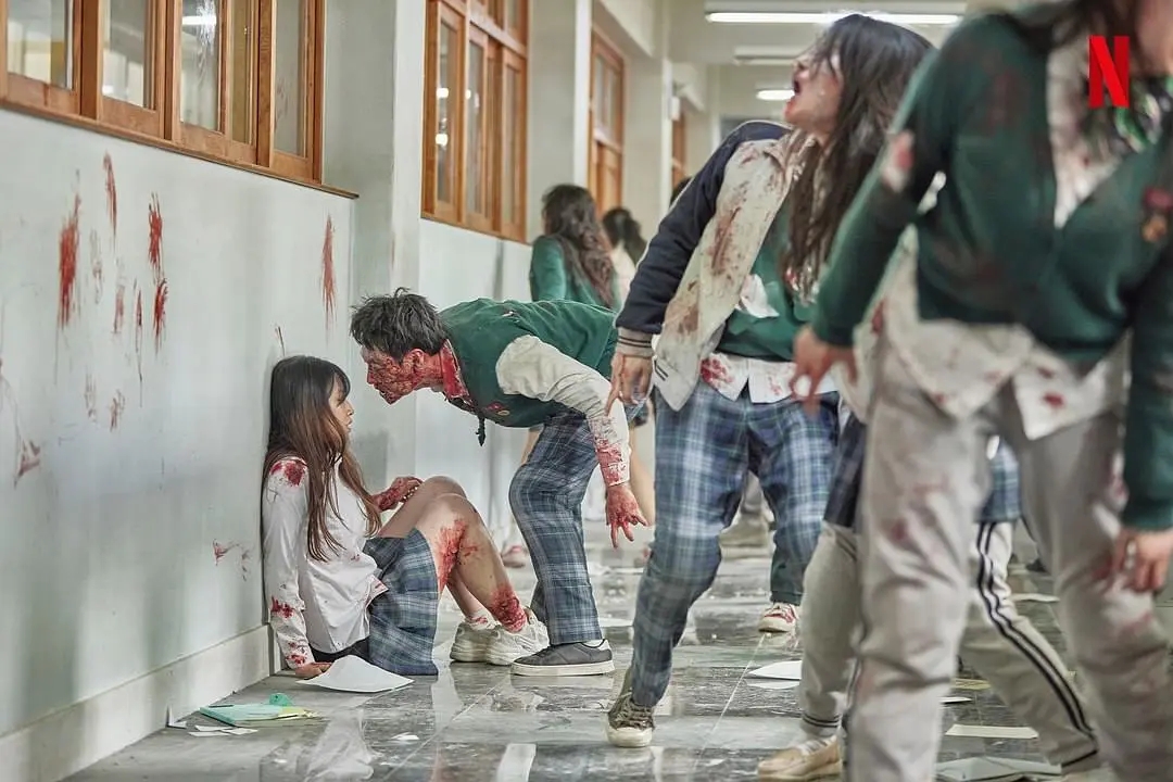 韩国又出丧尸高分作！校园加惊悚，简直是《学园默示录》的真人版